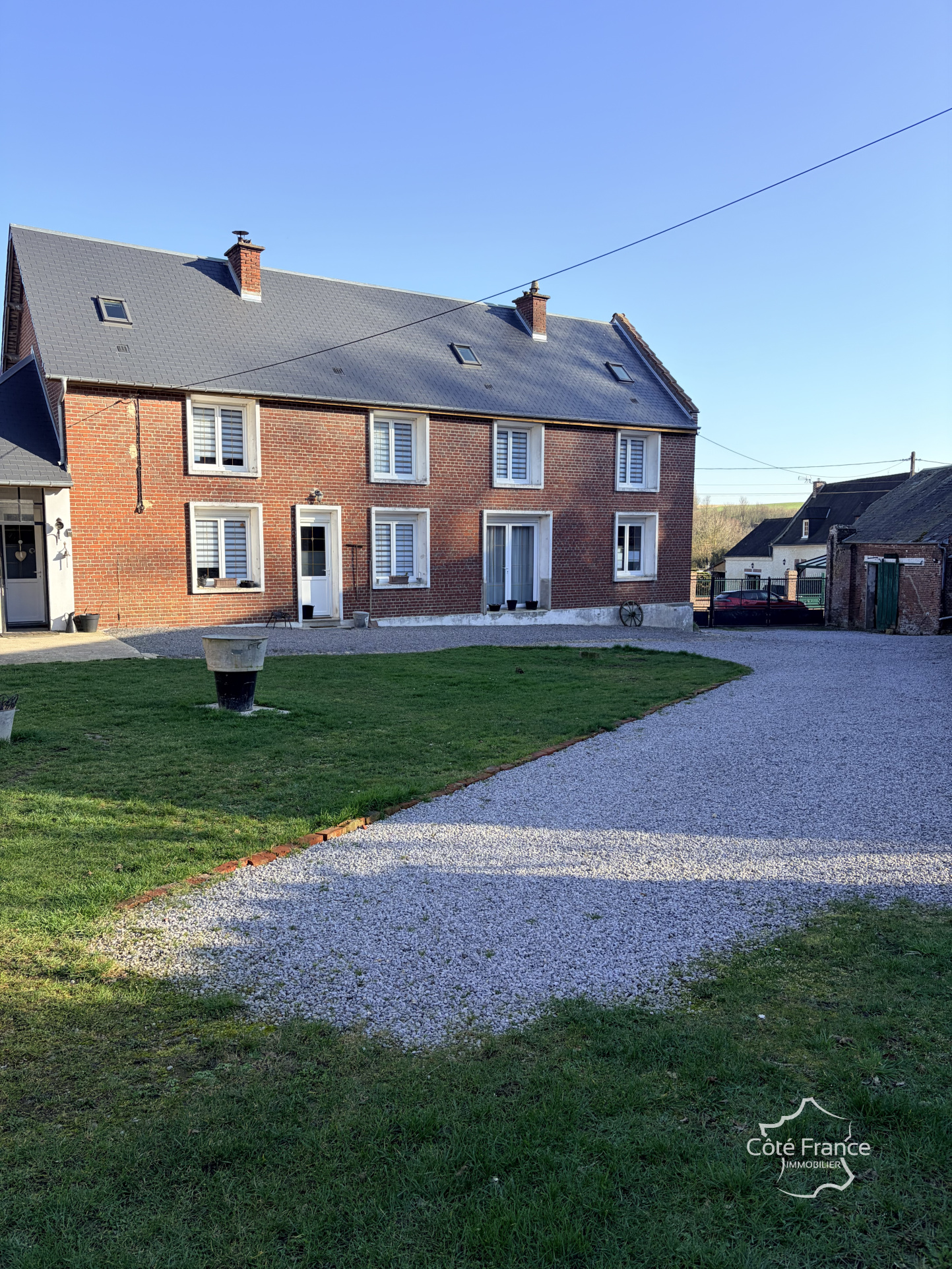 Maison 8 pièces 166 m² · à Tupigny · 166 m² · 305 000 €
