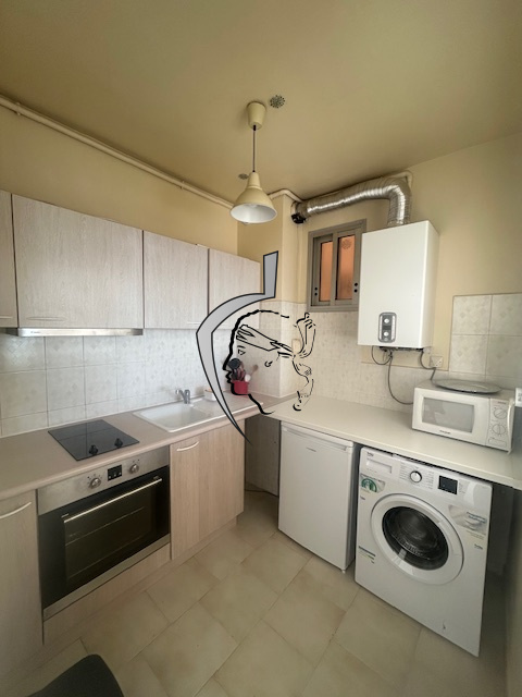 Location Appartement 2 pièces 50m² AJACCIO 20000 - Vue 6
