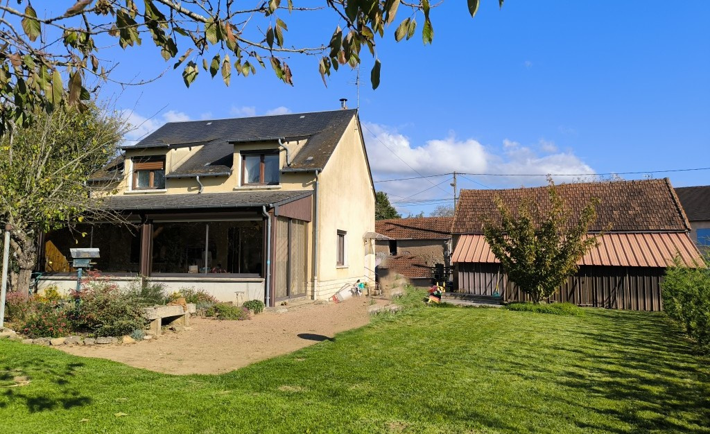 Maison 6 pièces 142 m² · à Cervon · 142 m² · 139 000 €