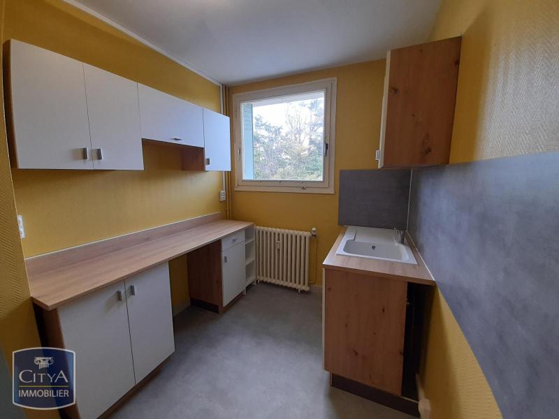 Appartement – Châteauroux, Cité Grands Champs, Indre - Vue 4