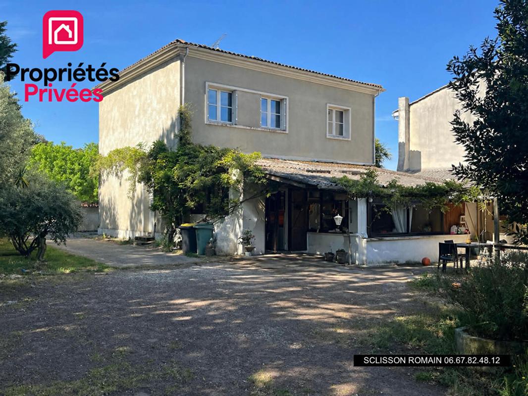 Maison 7 pièces 154 m² · à L Eguille · 154 m² · 260 000 €