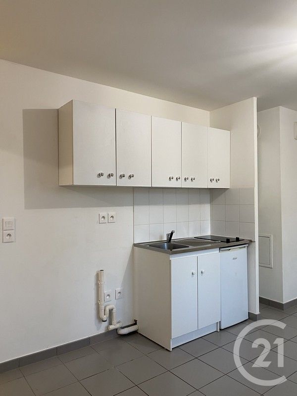 Appartement 2 pièces 37m² AVON 77210