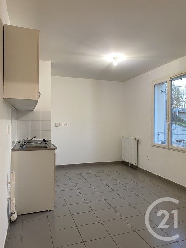 Appartement 2 pièces 37m² AVON 77210 photo 2