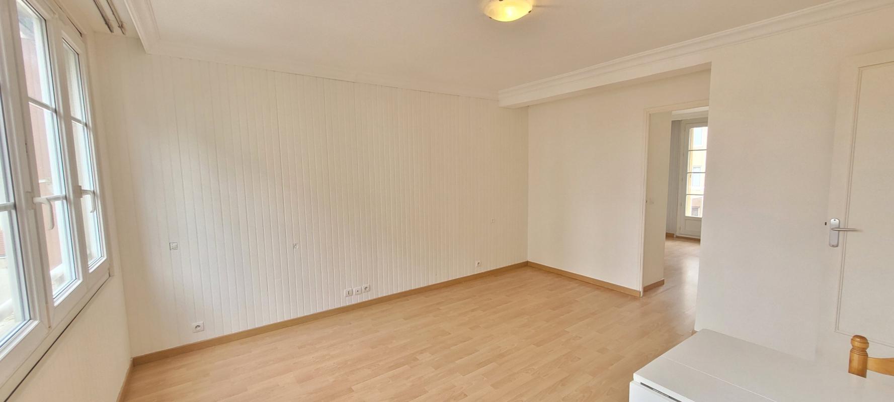 Appartement 3 pièces 51m² ISSY LES MOULINEAUX 92130 photo 2