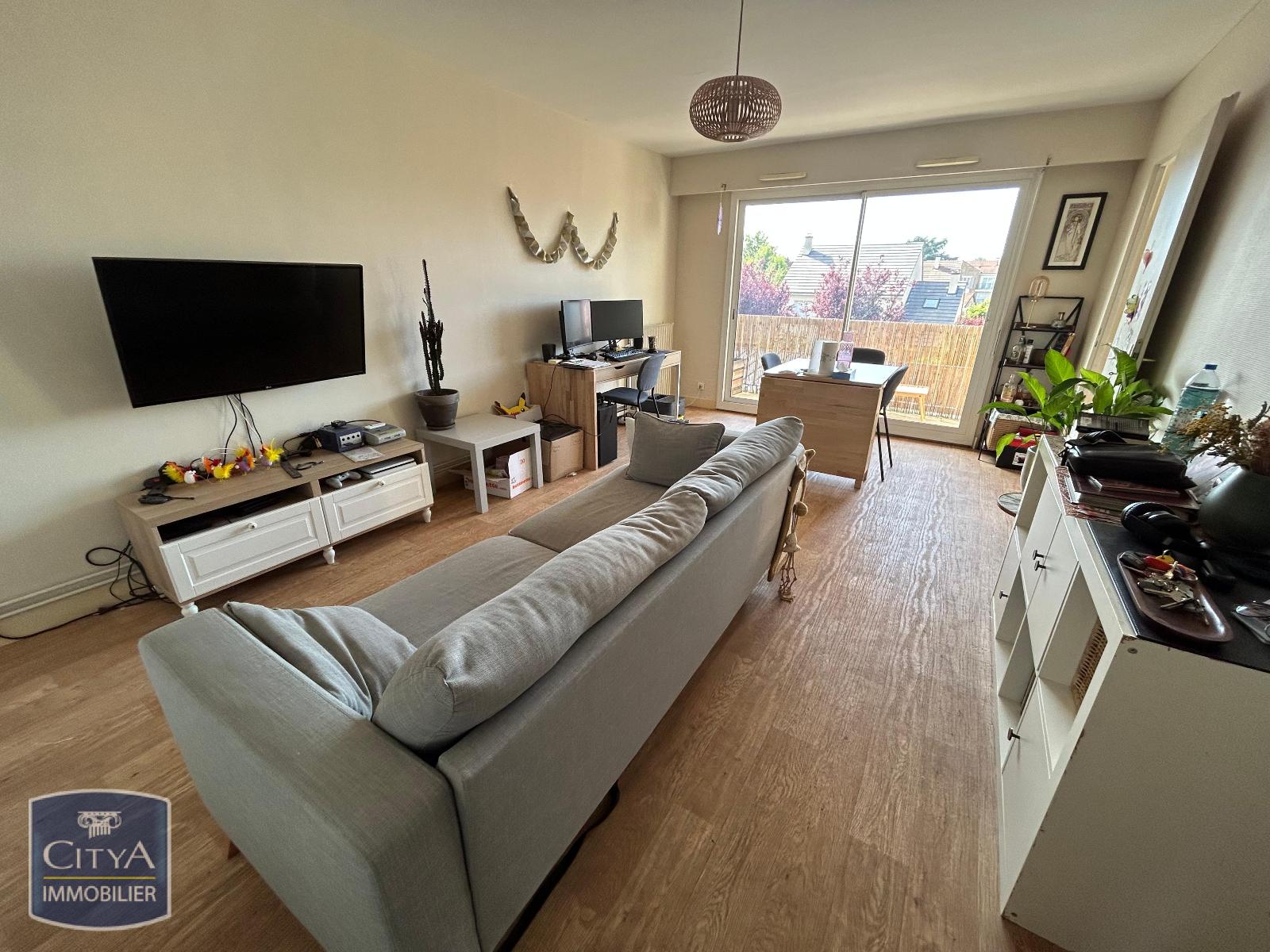 Appartement 3 pièces 63m² RAMBOUILLET 78120