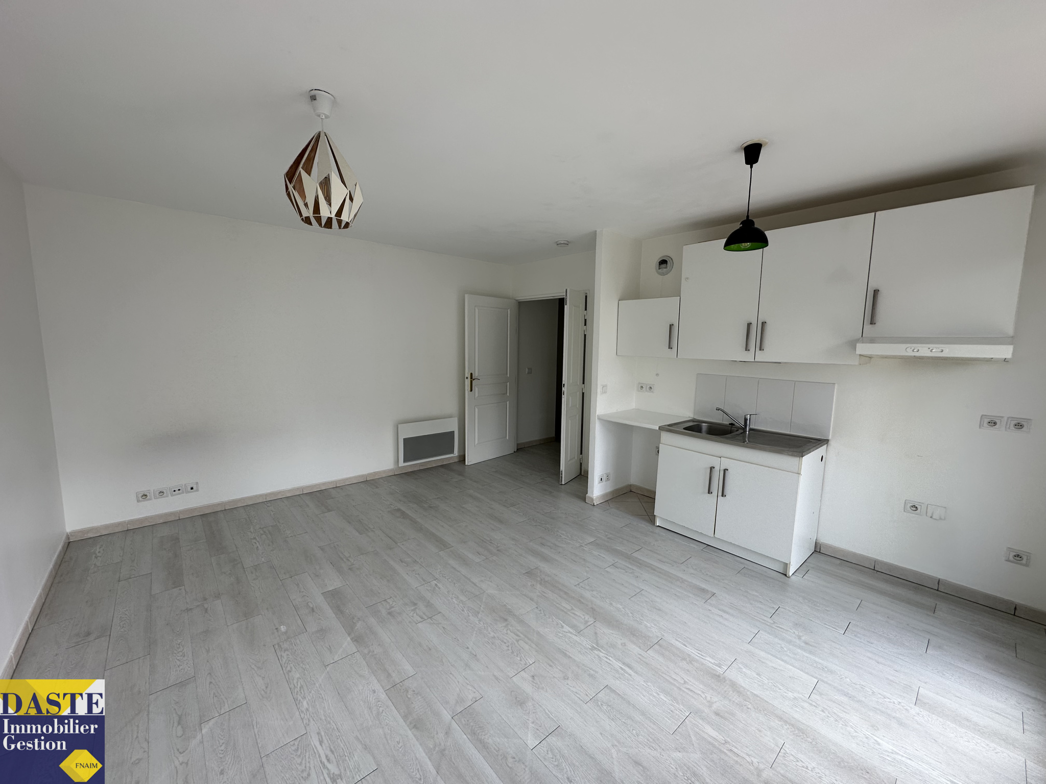 Appartement 1 pièce 30m² PONTAULT COMBAULT 77340 photo 2