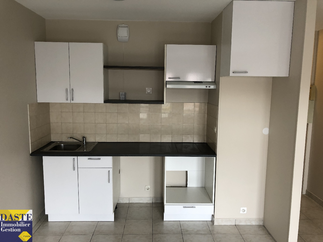 Appartement 1 pièce 27m² PONTAULT COMBAULT 77340 photo 2