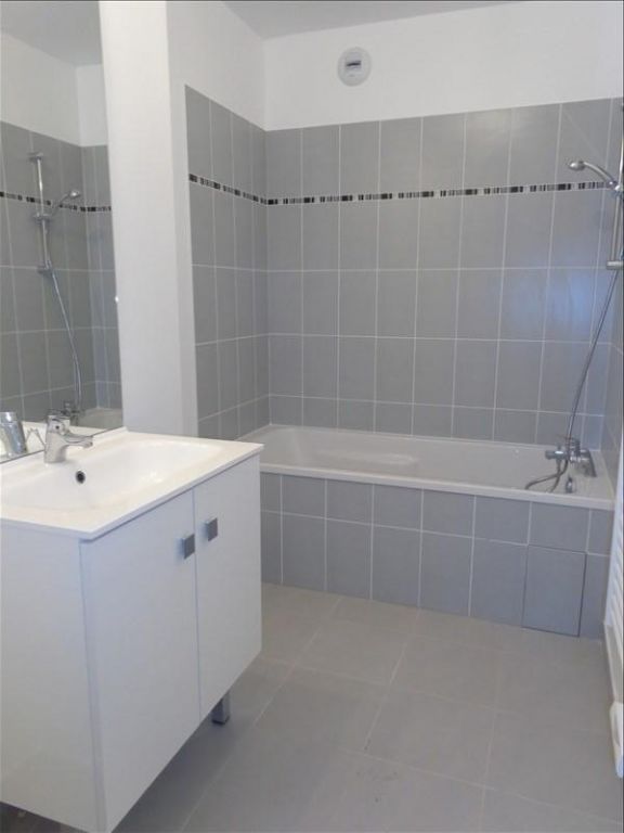 Appartement 3 pièces 58m² photo 2