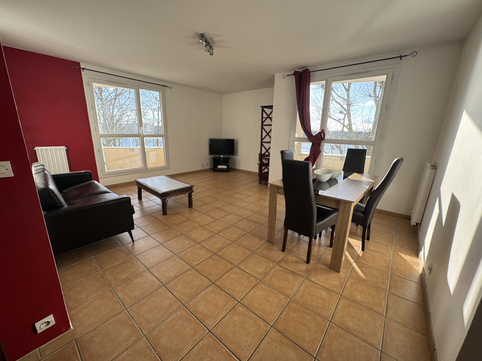 Appartement 3 pièces 68m² CRETEIL 94000