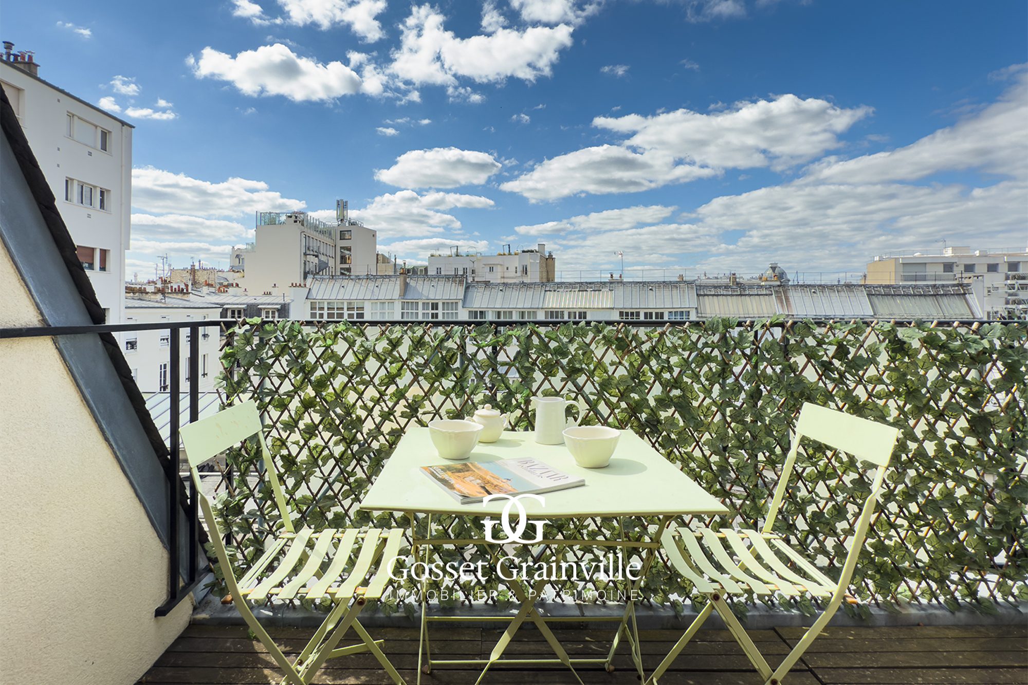 Appartement 2 pièces 52m² PARIS 16ème photo 2