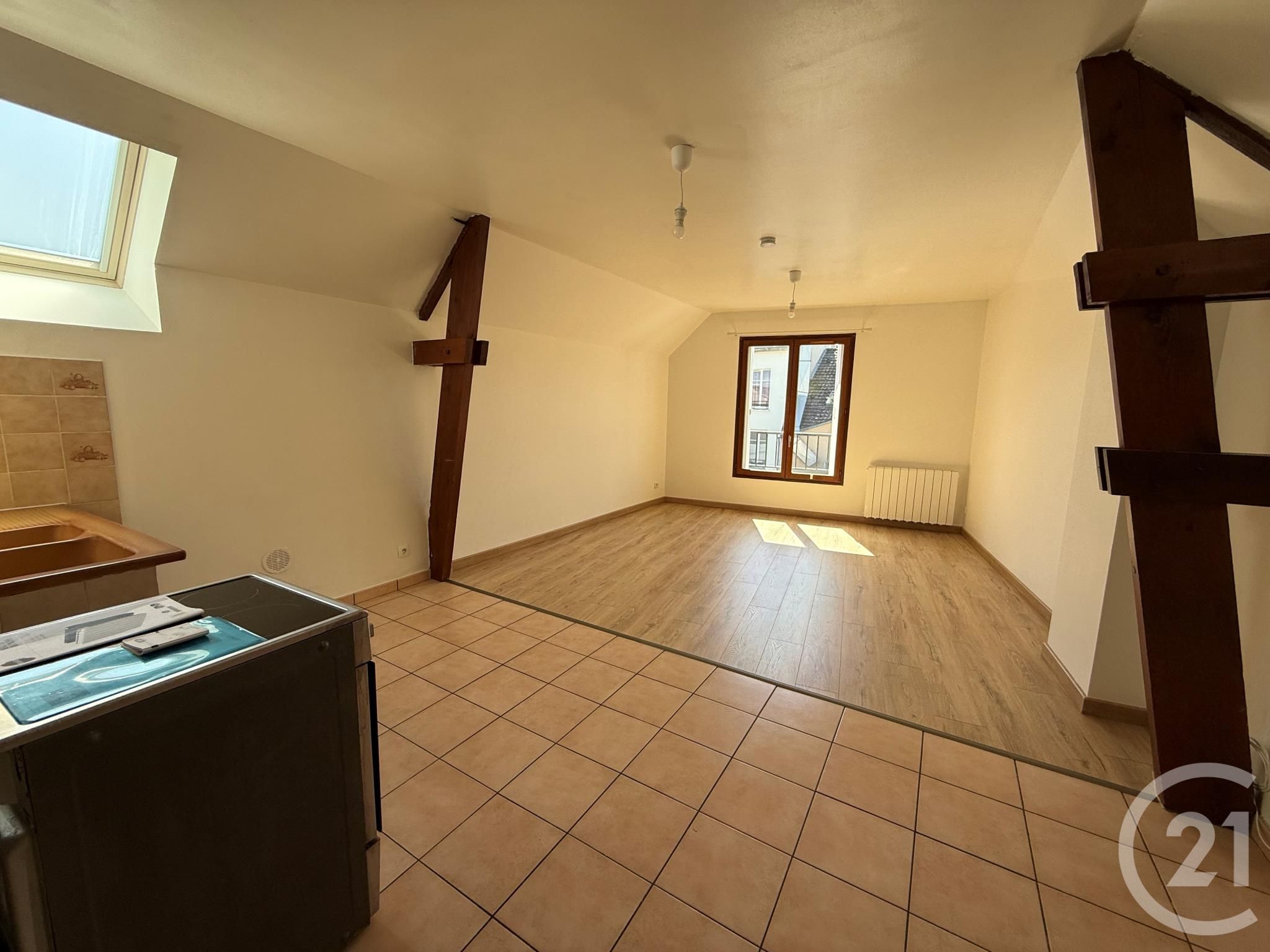 Appartement 1 pièce 32m² COULOMMIERS 77120