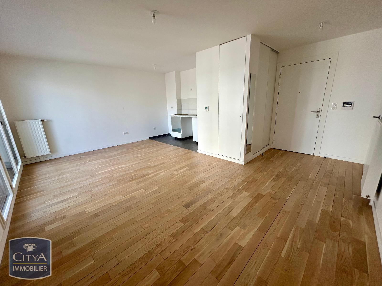 Appartement 2 pièces 51m² RUEIL MALMAISON 92500 photo 2