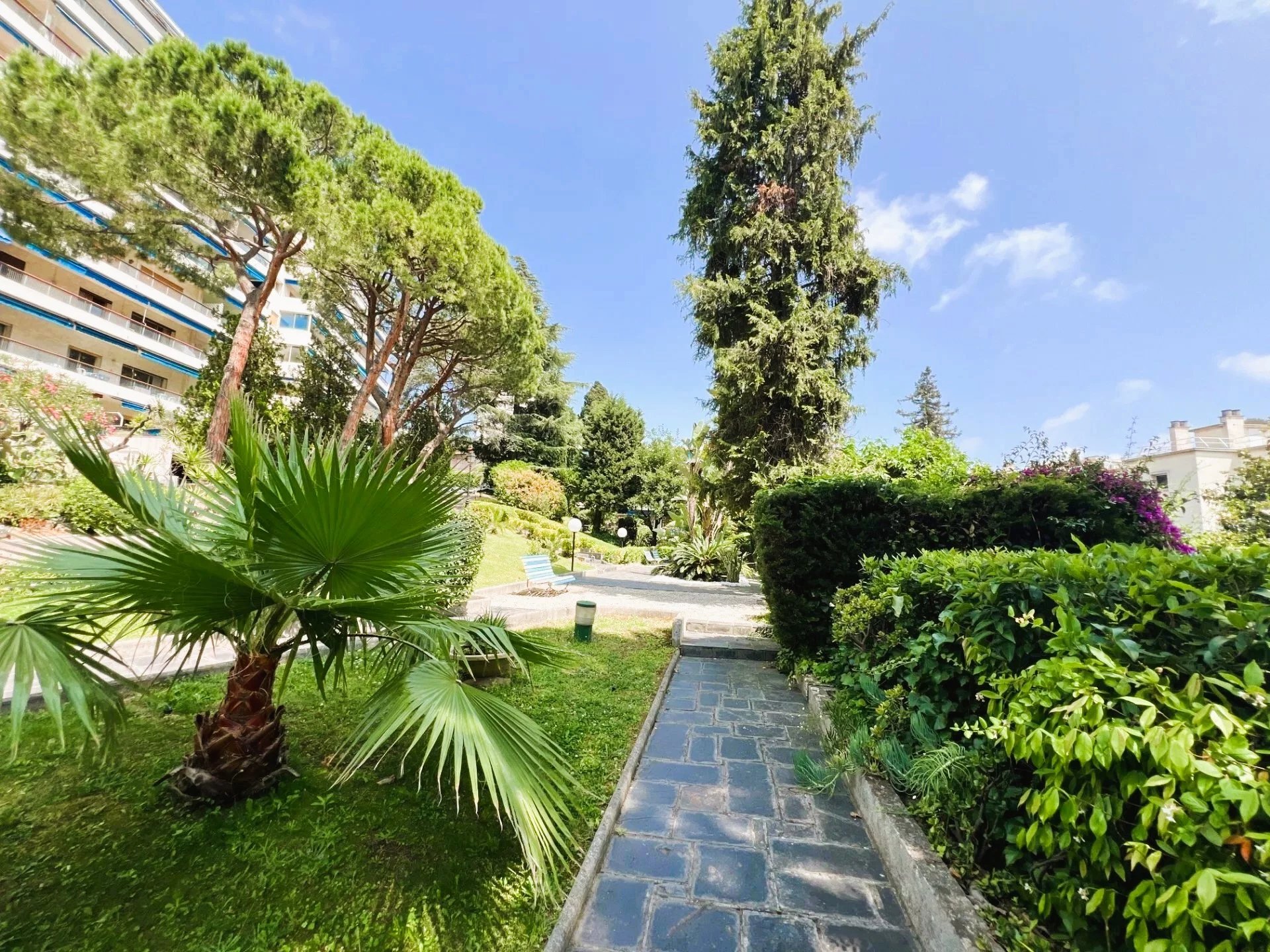 Appartement 3 pièces 72 m² · à Nice · 72 m² · 420 000 €
