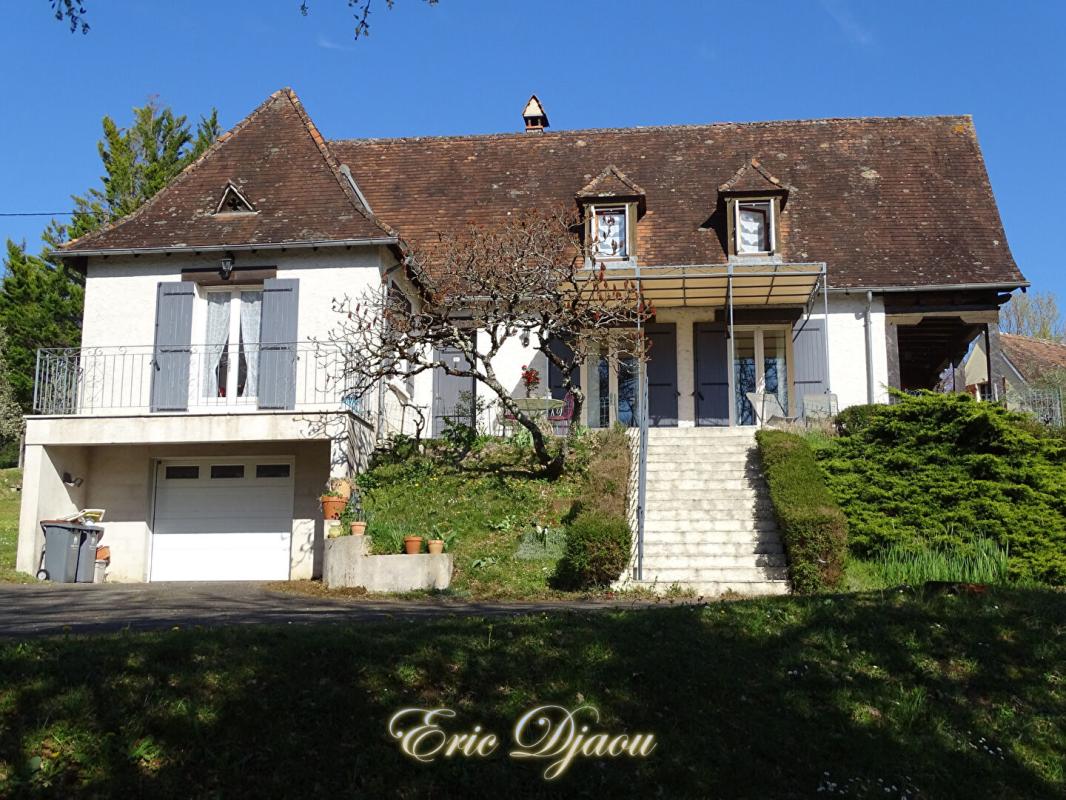 Maison 10 pièces 236 m² · à Condat-sur-Vézère · 236 m² · 378 000 €