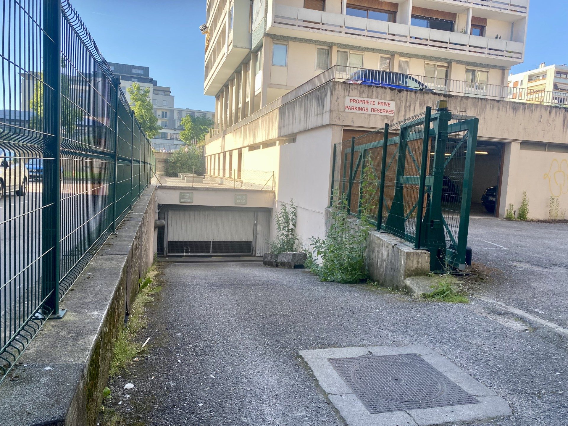 Parking  ANNECY 74000 ANNECY