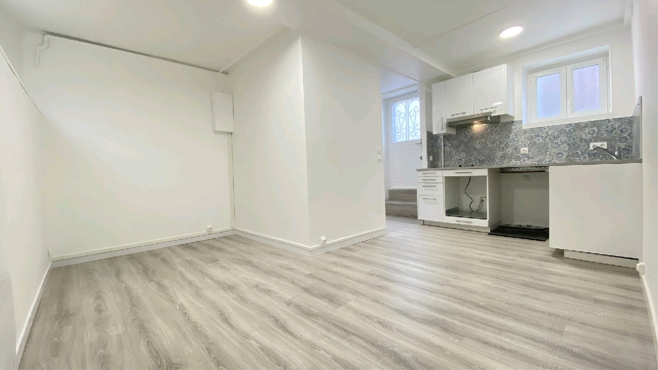 Appartement 2 pièces 38m² LOUVRES 95380 photo 2
