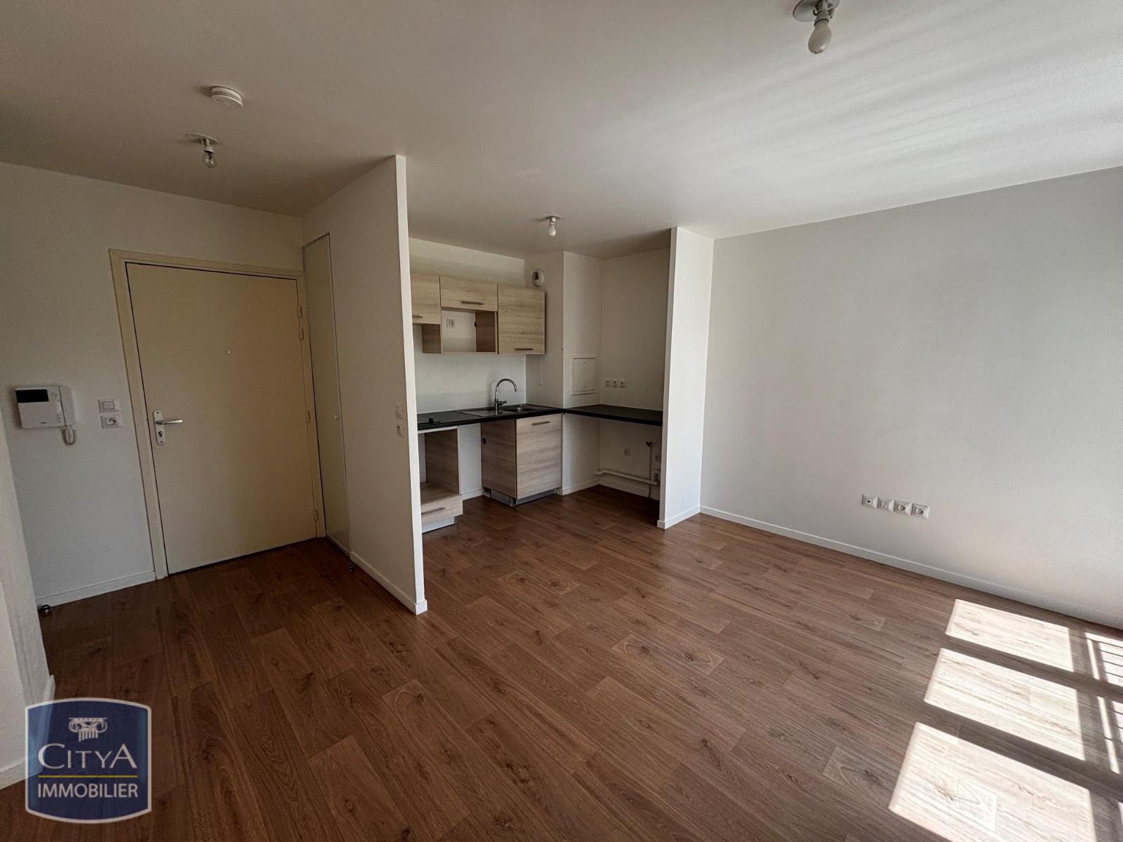 Appartement 2 pièces 42m² QUINCY SOUS SENART 91480 photo 2
