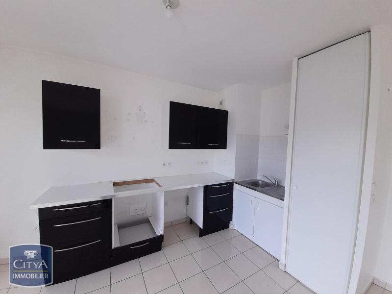 Appartement 2 pièces 44m² NOISY LE GRAND 93160 photo 3