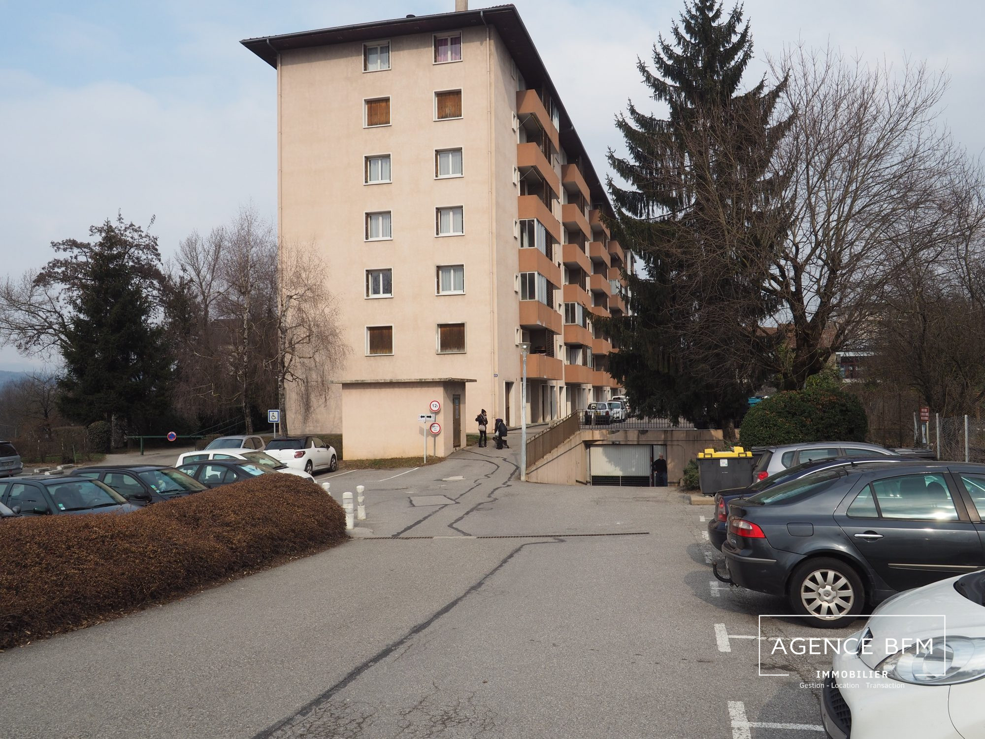 Parking ANNECY 74000 ANNECY
