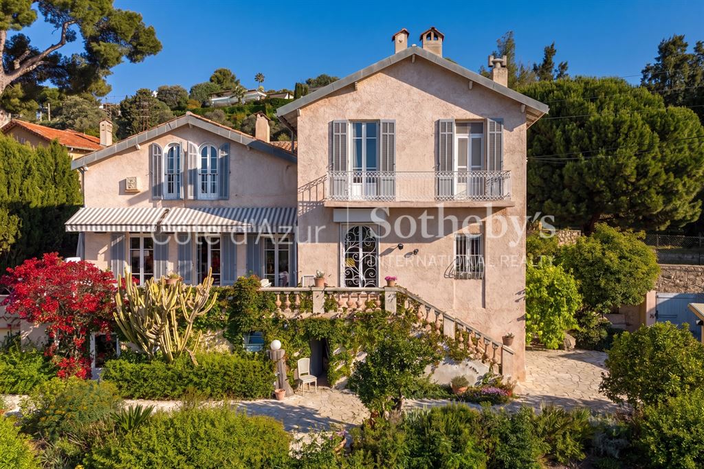 Maison 6 pièces 162 m² · à Vallauris · 162 m² · 1 750 000 €