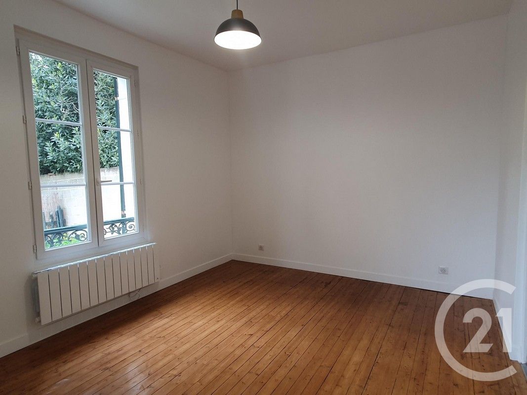 Appartement 1 pièce 20m² AVON 77210