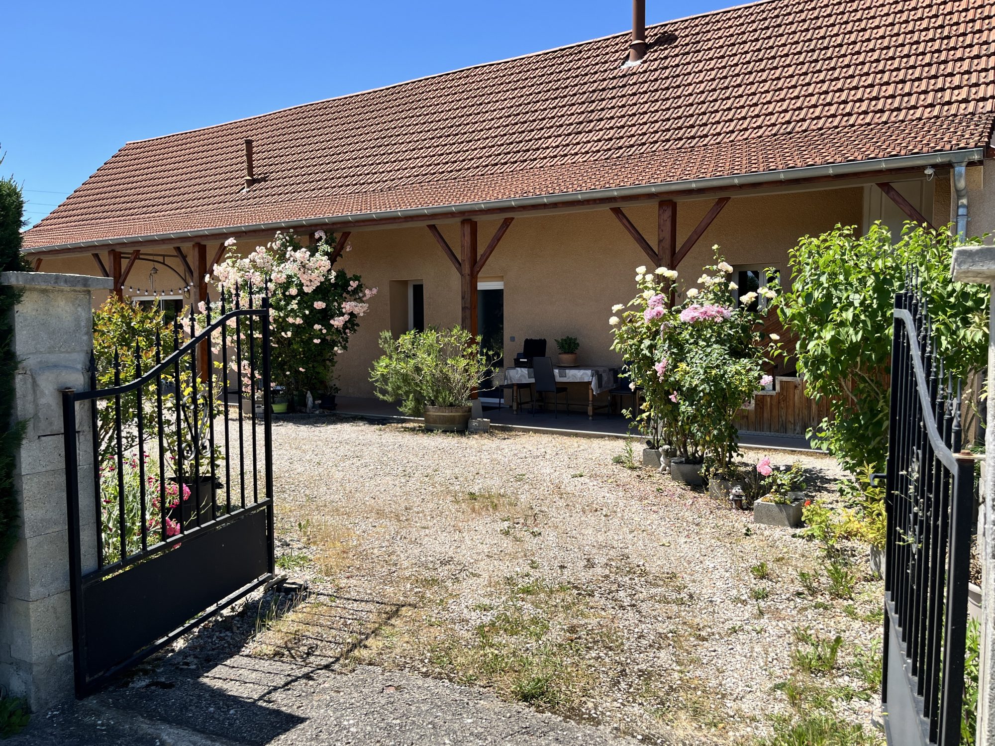 Maison 10 pièces 250 m² · à Rancy · 250 m² · 319 000 €