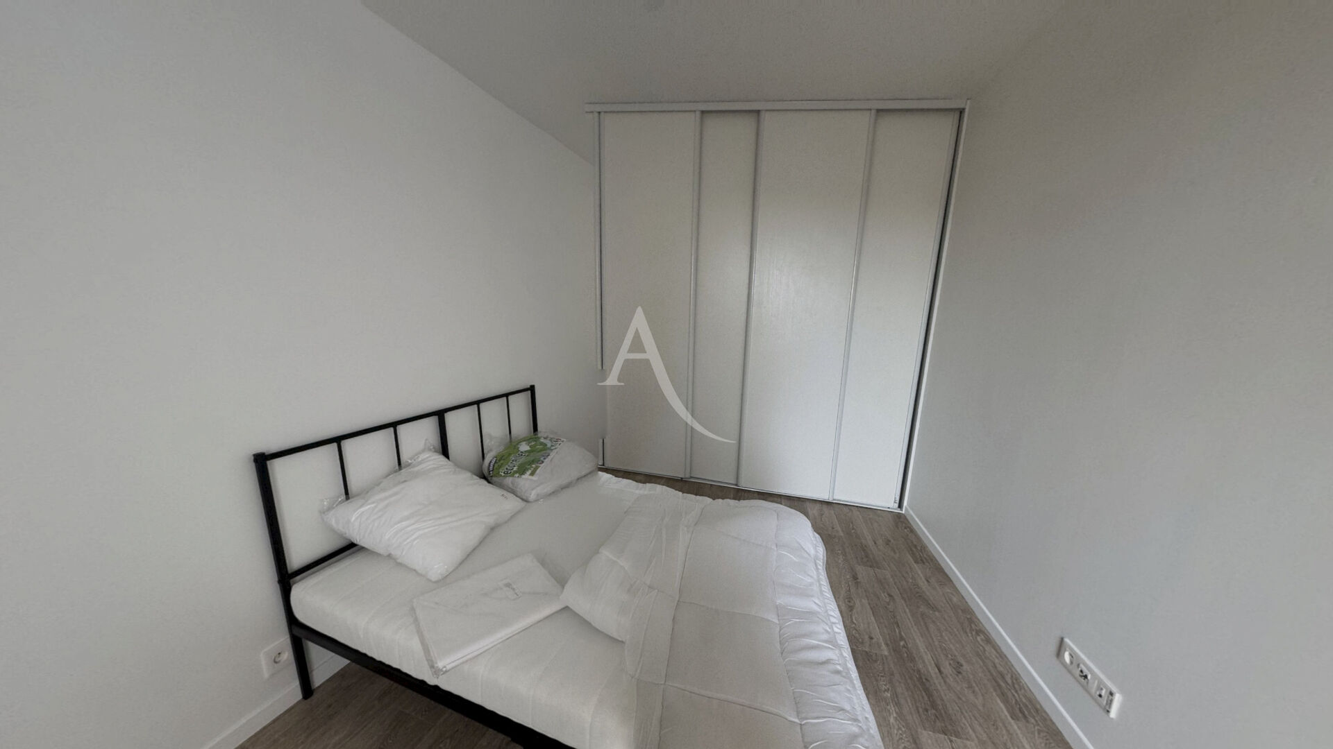 Appartement 2 pièces 46m² photo 3