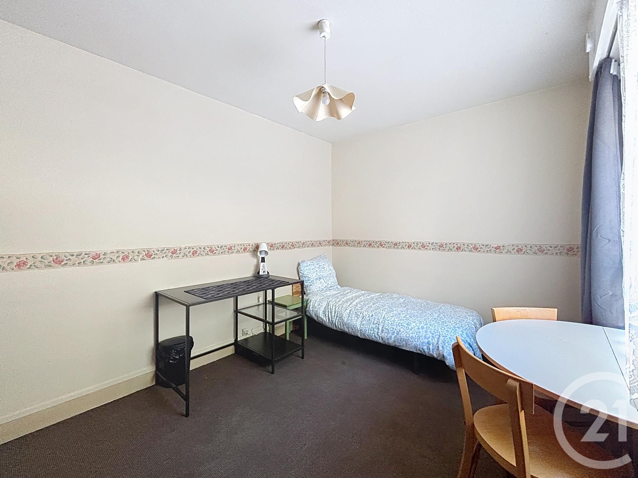 Appartement 1 pièce 15m² MELUN 77000 photo 3