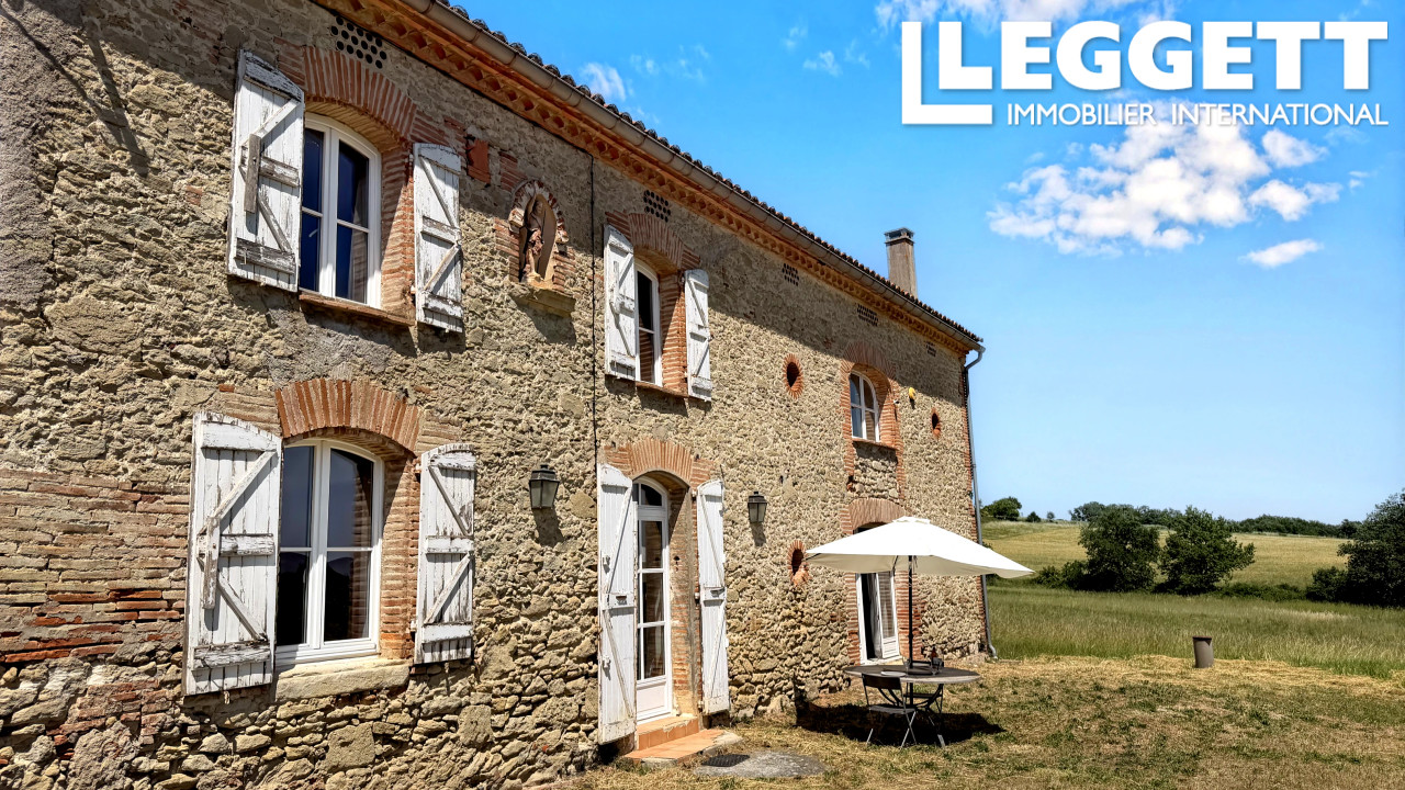 Maison 10 pièces 320 m² · à Lacougotte-Cadoul · 320 m² · 650 000 €
