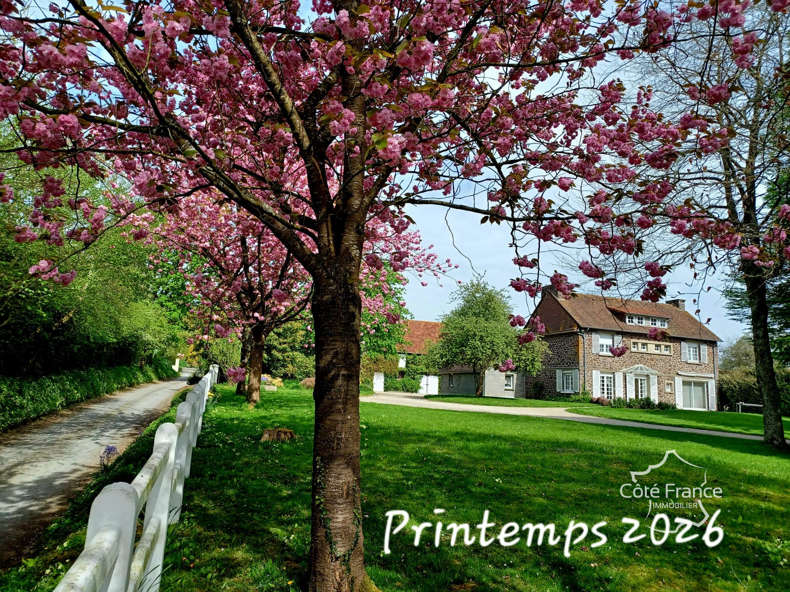 Maison 10 pièces 260 m² · à St Pierre de Semilly · 260 m² · 1 200 000 €