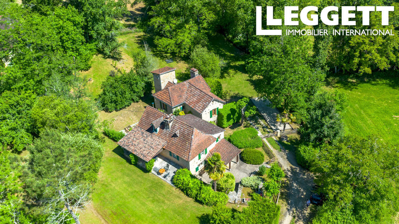 Maison 8 pièces 141 m² · à Lherm · 141 m² · 319 500 €