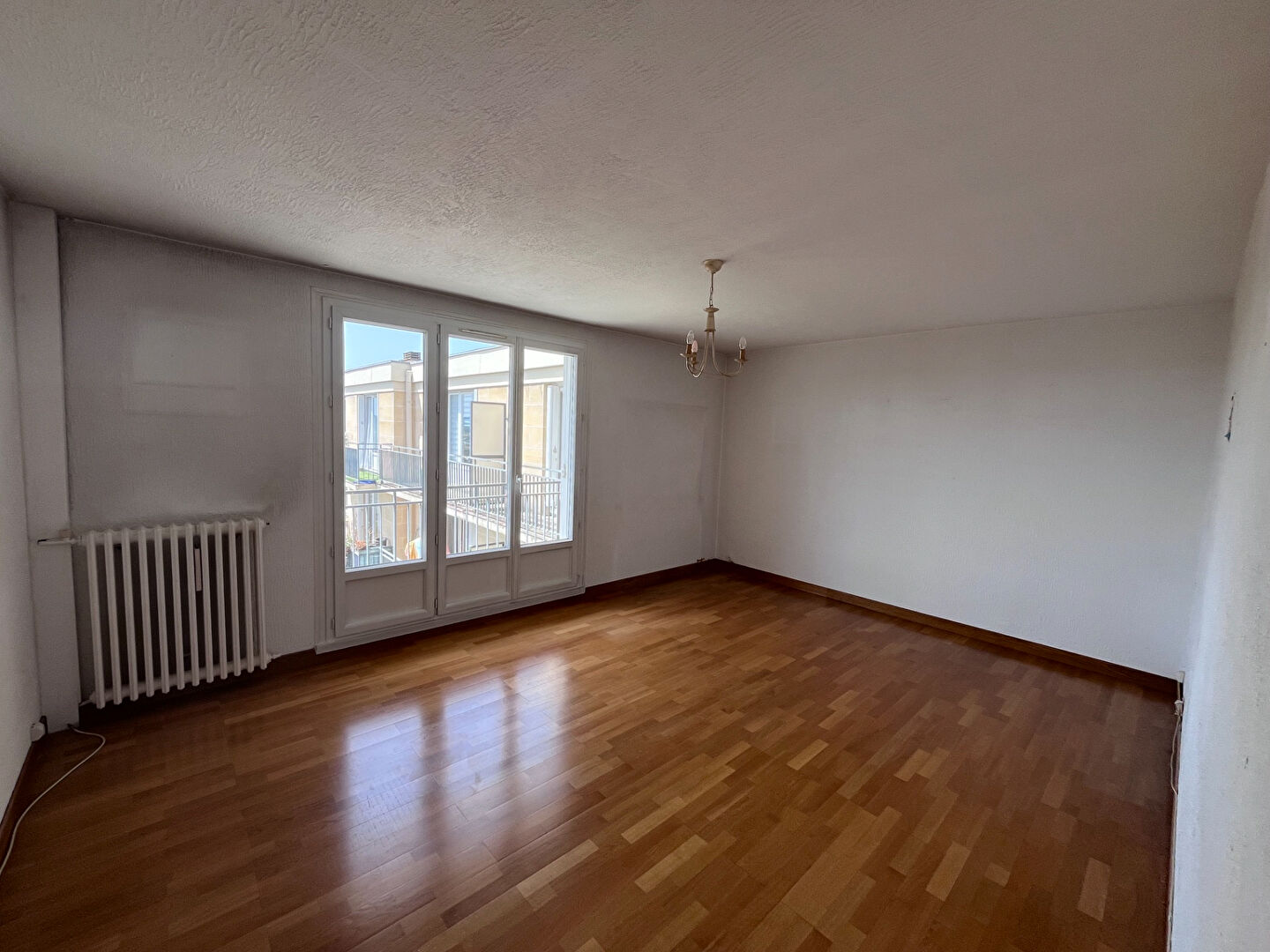 Appartement 3 pièces 63m² photo 3