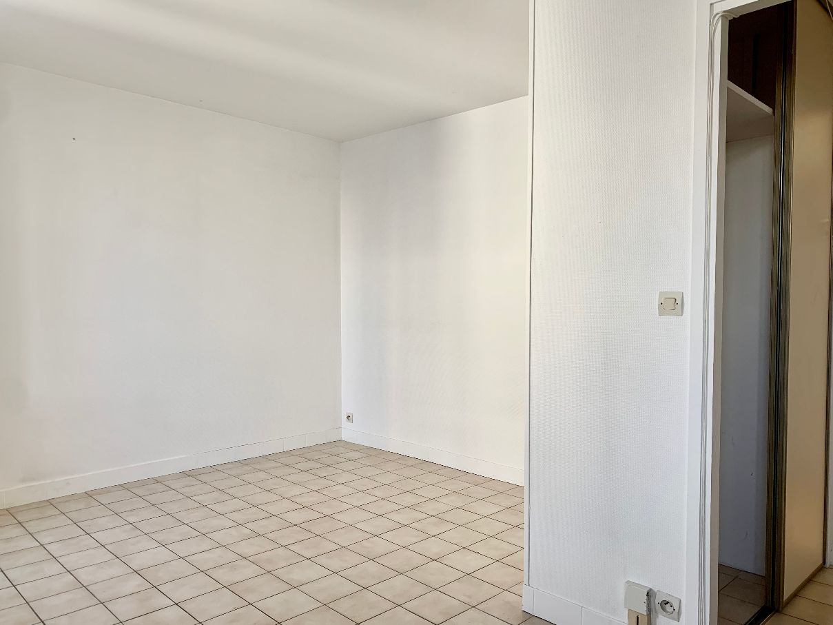 Appartement 1 pièce 21m² photo 2