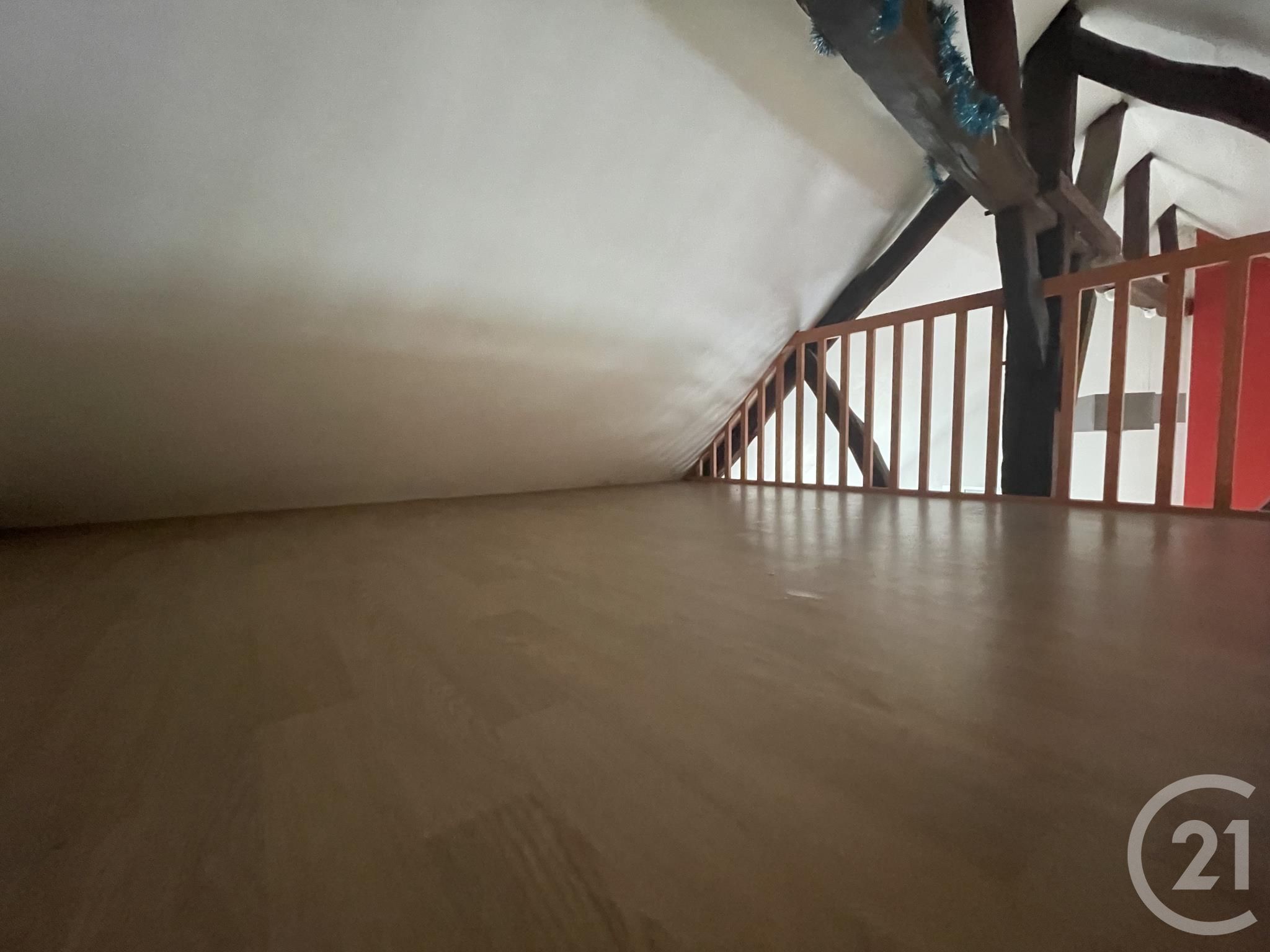 Appartement 1 pièce 37m² NEMOURS 77140 photo 2