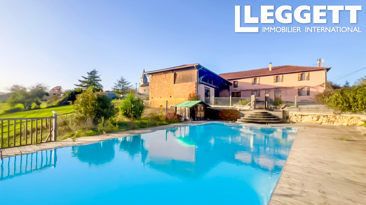 Maison 10 pièces 373 m² · à Saint-Loup-en-Comminges · 373 m² · 390 000 €