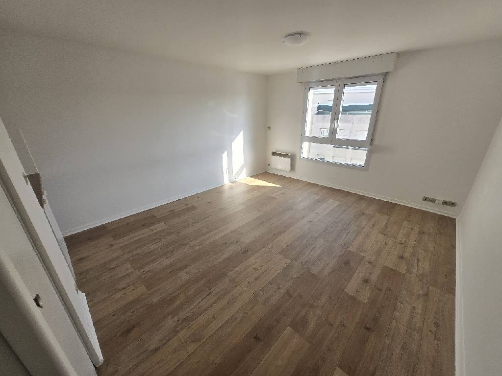 Appartement 1 pièce MEAUX 77100