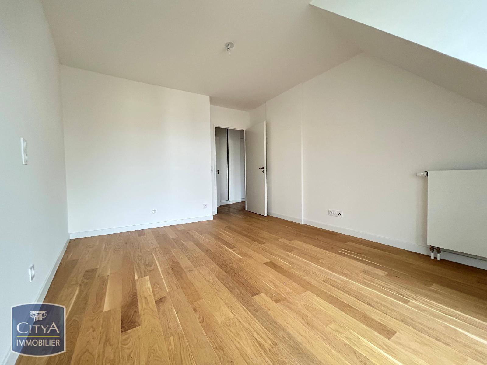 Appartement 2 pièces 45m² LE PLESSIS ROBINSON 92350 photo 2