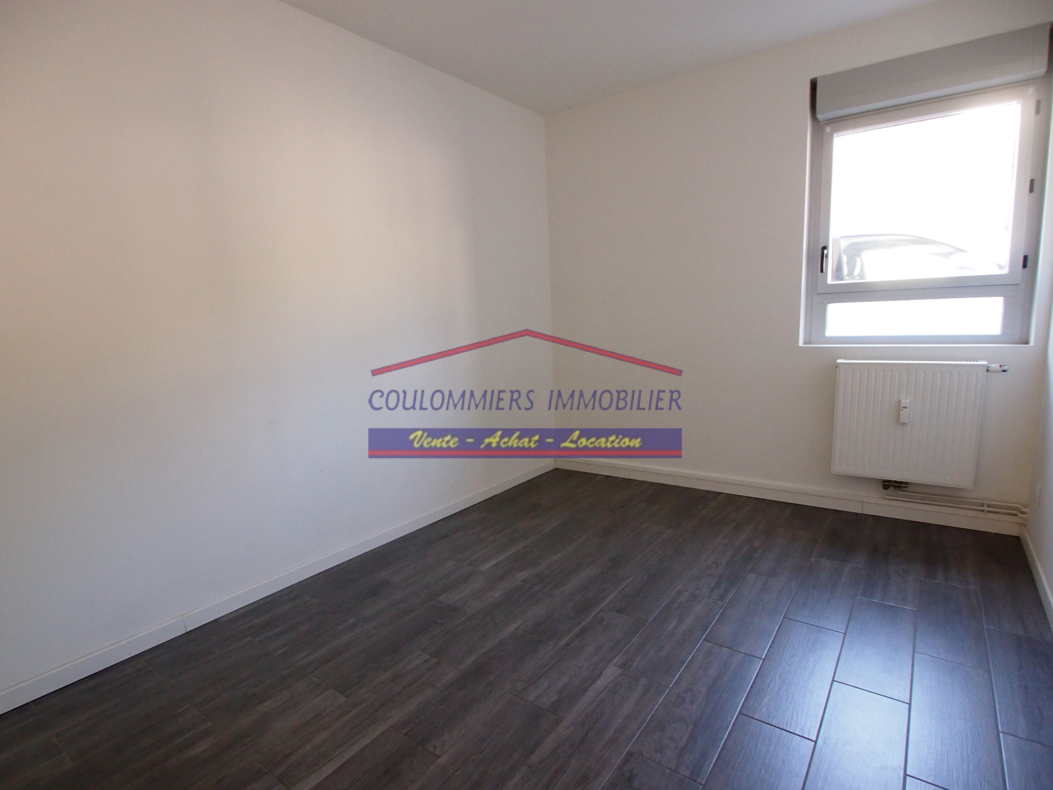 Appartement 3 pièces 63m² COULOMMIERS 77120 photo 2