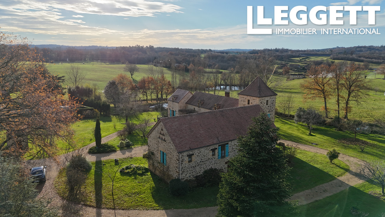Maison 15 pièces 345 m² · à Pays de Belvès · 345 m² · 495 470 €