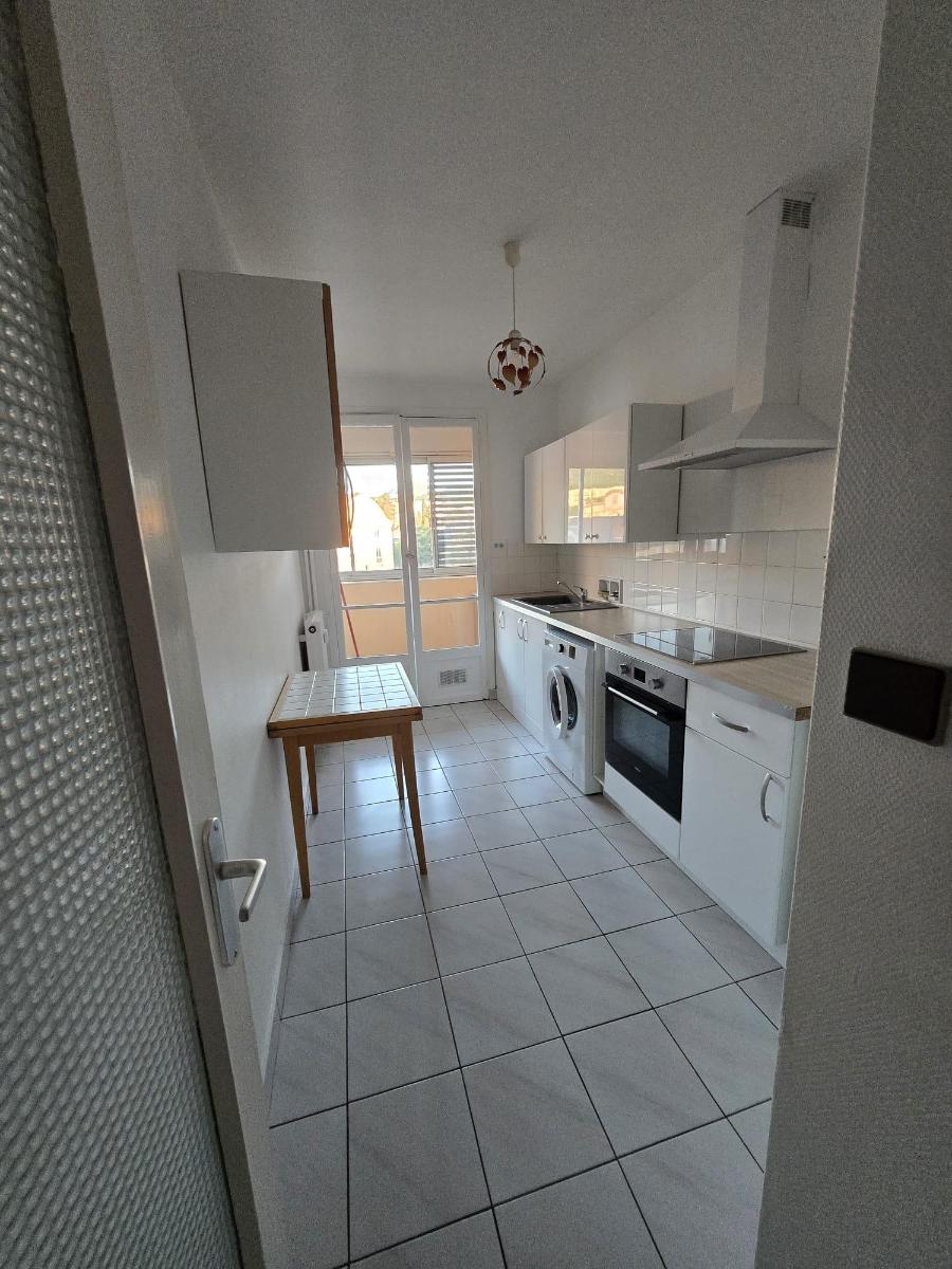 Appartement 3 pièces 59 m² · à Clermont Ferrand · 59 m² · 820 €/mois