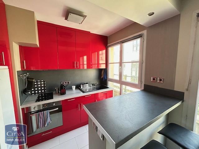 Appartement 2 pièces 39m² CHESSY 77700 photo 2
