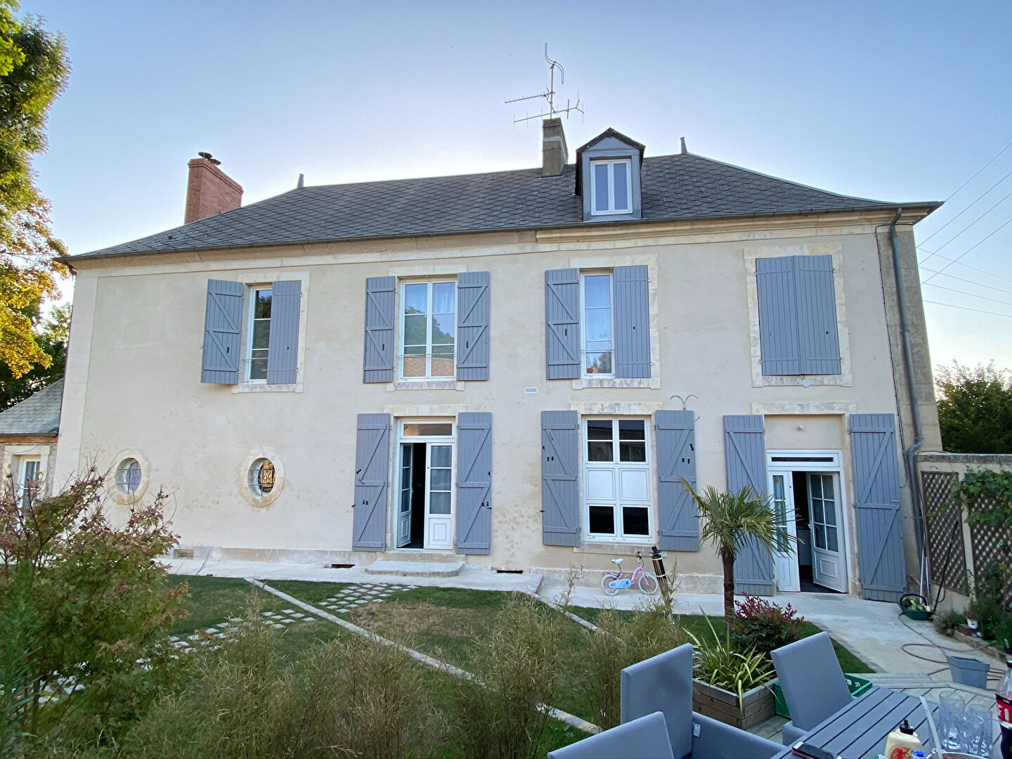 Maison 9 pièces 190 m² · à Cherré-Au · 190 m² · 499 000 €