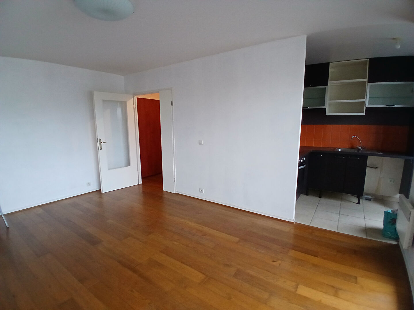 Appartement 2 pièces 42m² photo 2