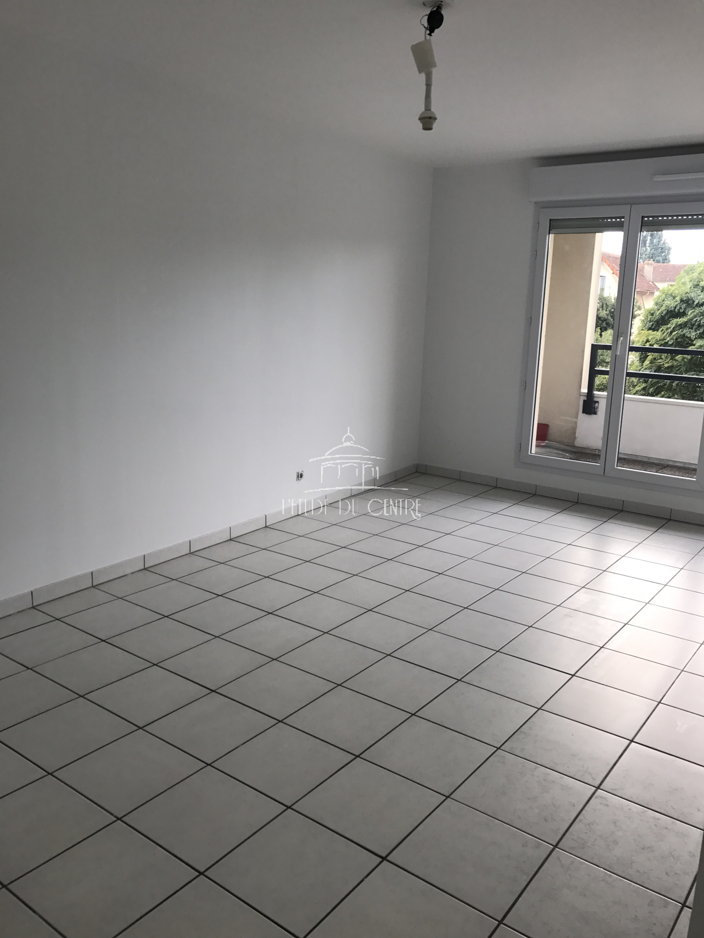 Appartement 3 pièces 65m² VILLENEUVE LE ROI 94290 photo 2