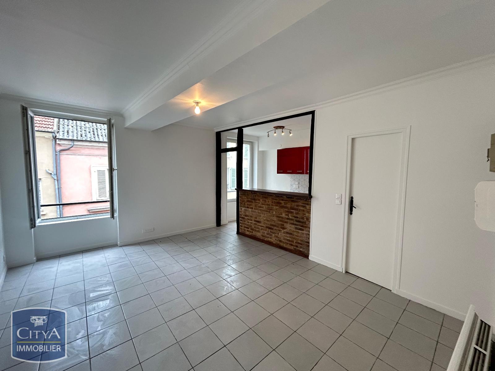 Appartement 1 pièce 34m² CORBEIL ESSONNES 91100