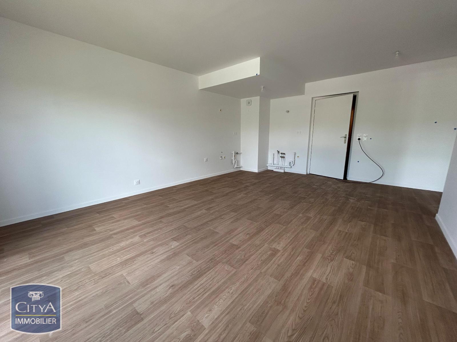 Appartement 2 pièces 44m² DOURDAN 91410 photo 2