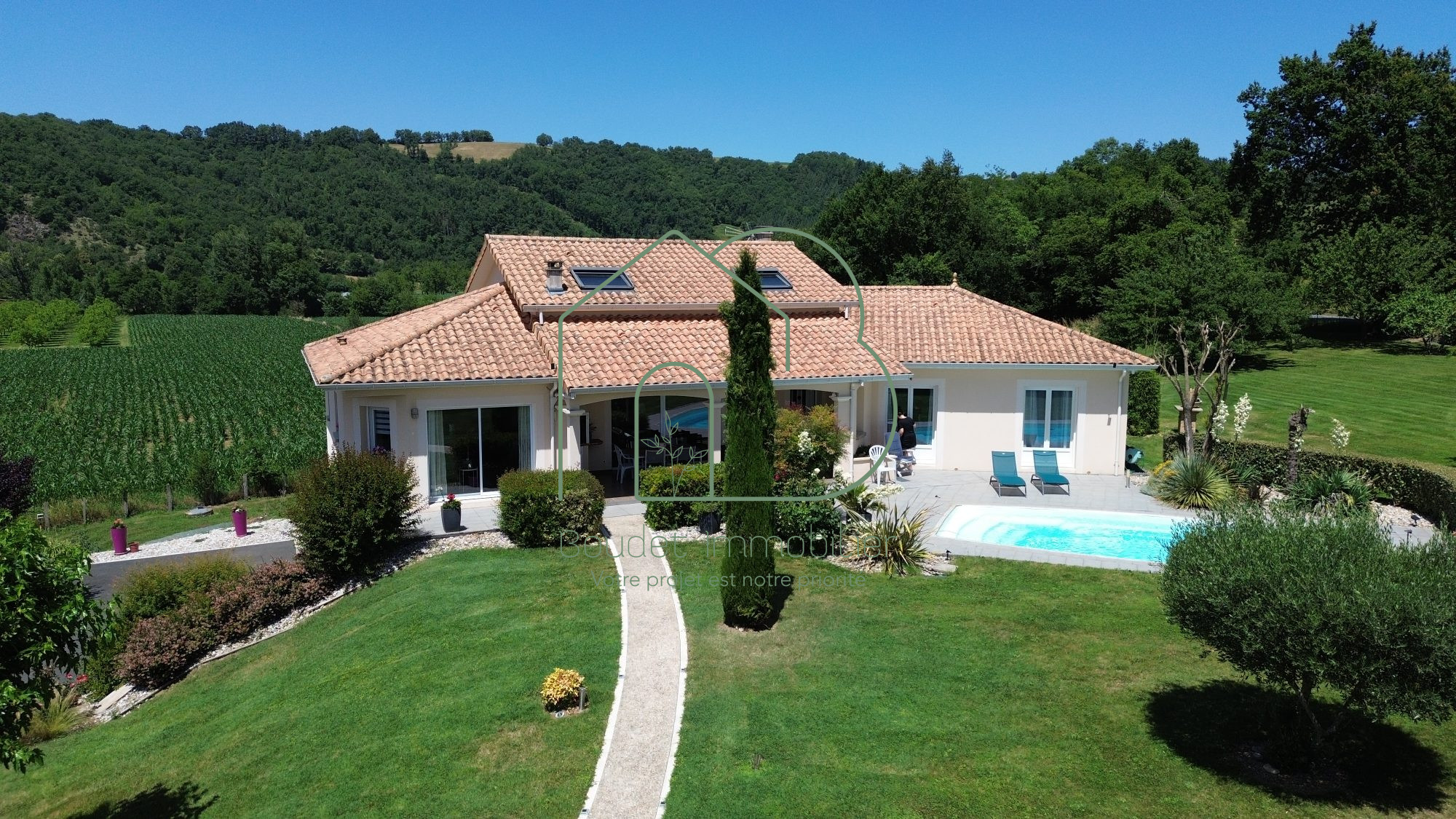 Maison 6 pièces 178 m² · à Flagnac · 178 m² · 339 000 €