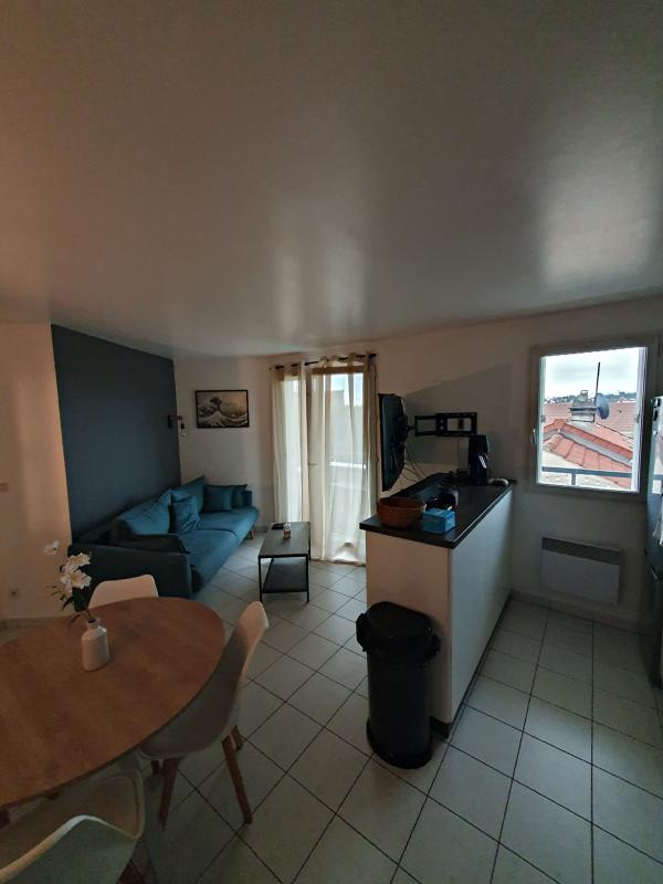 Appartement 2 pièces 42m² CHILLY MAZARIN 91380 photo 2