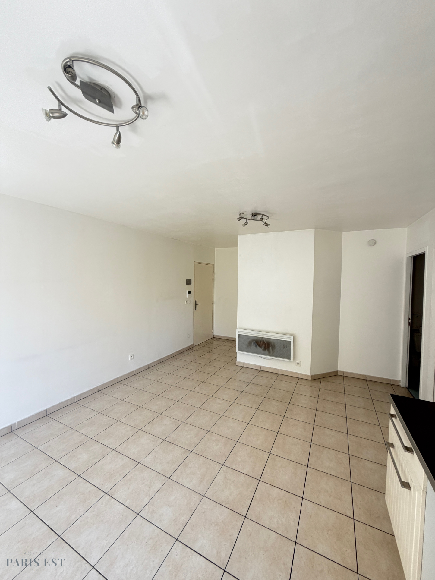 Appartement 2 pièces 45m² CLAYE SOUILLY 77410 photo 3