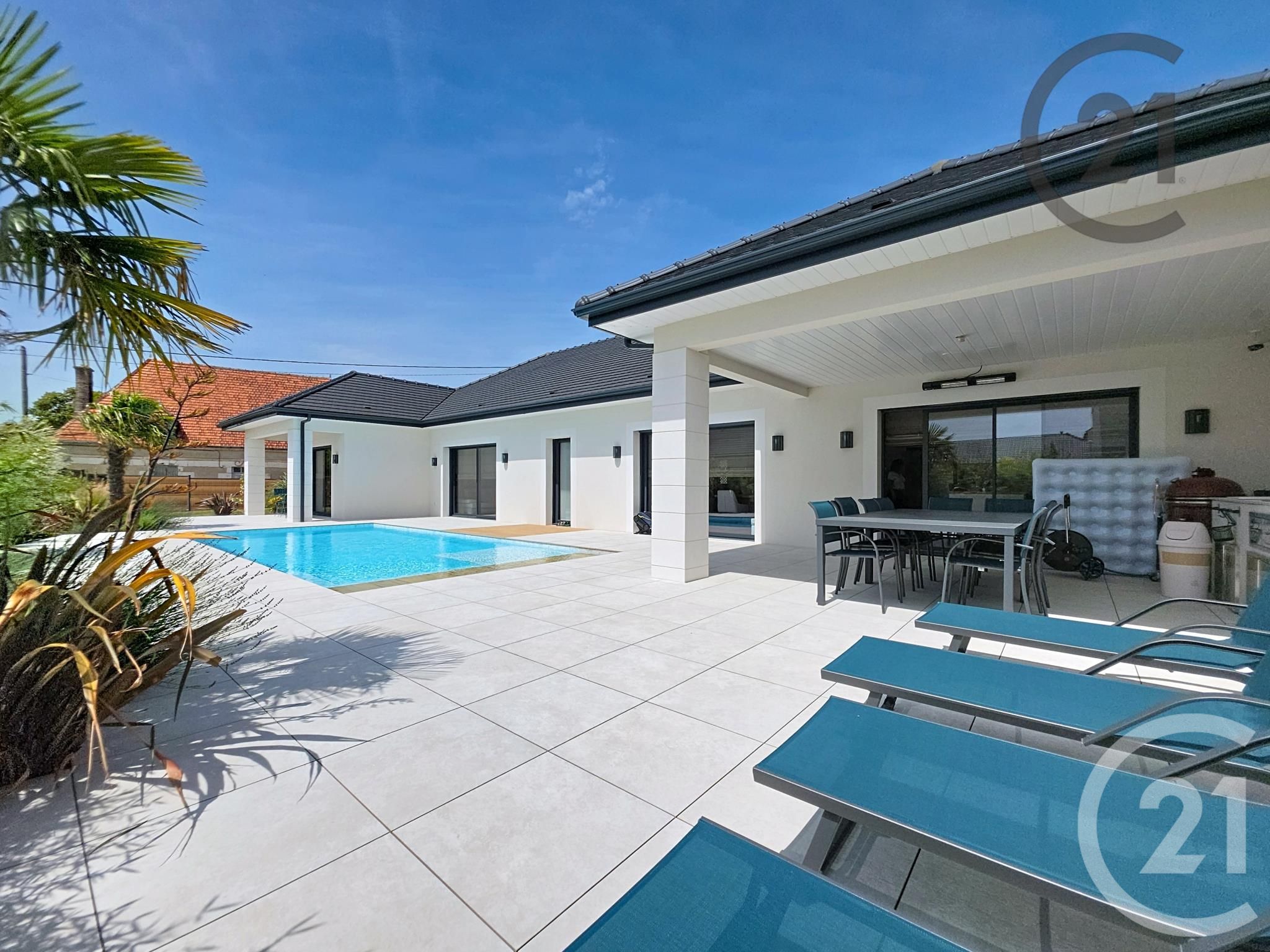 Maison 5 pièces 177 m² · à Le Pavillon Ste Julie · 177 m² · 540 000 €